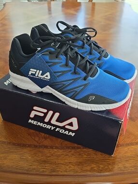 Fila Memory Fantom 8 Running Shoes BLUE / BLACK Men's Size 10 - NEW
